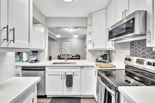 2721 Ocean Club Blvd, Hollywood, FL 33019 - Photo 5