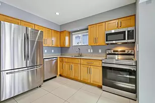 451 SE 1st Ave, Pompano Beach, FL 33060 - Photo 9