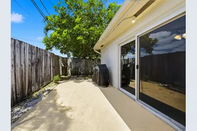 451 SE 1st Avenue #A-B, Pompano Beach, FL 33060 - Photo 47