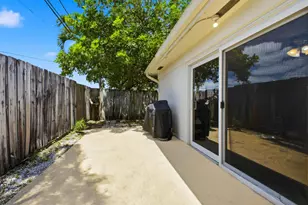451 SE 1st Ave, Pompano Beach, FL 33060 - Photo 47