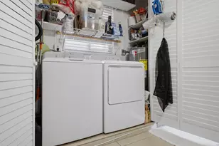 451 SE 1st Ave, Pompano Beach, FL 33060 - Photo 17