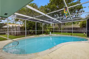 1680 NE 34th Ln, Oakland Park, FL 33334 - Photo 1
