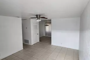 5940 NW 16th Pl, Sunrise, FL 33313 - Photo 3