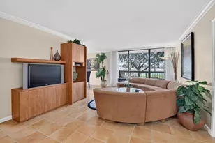 1721 Bridgewood Dr, Boca Raton, FL 33434 - Photo 11