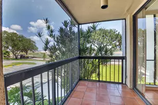 1721 Bridgewood Dr, Boca Raton, FL 33434 - Photo 23