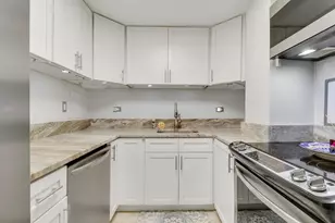 2800 N Flagler Dr, West Palm Beach, FL 33407 - Photo 9