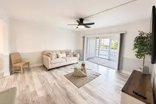 209 SE 6th St, Boynton Beach, FL 33435 - Photo 3