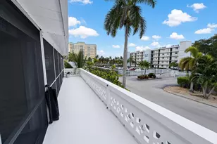 209 SE 6th St, Boynton Beach, FL 33435 - Photo 9