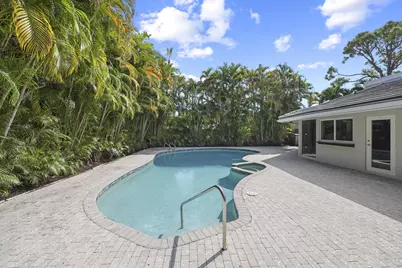 824 Foxpointe Circle, Delray Beach, FL 33445 - Photo 39