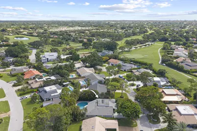 824 Foxpointe Circle, Delray Beach, FL 33445 - Photo 49