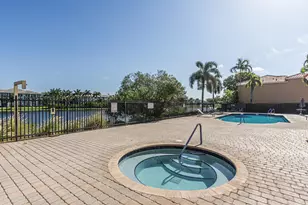 626 SW 106th Ave, Pembroke Pines, FL 33025 - Photo 33