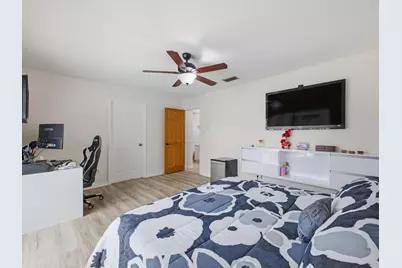441 SW Curry Street, Port Saint Lucie, FL 34983 - Photo 9