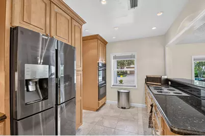 111 Vassar Drive, Lake Worth, FL 33460 - Photo 13
