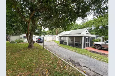 638 50th Street, West Palm Beach, FL 33407 - Photo 5