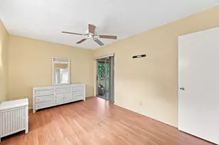7104 NW 70th Ct, Tamarac, FL 33321 - Photo 21