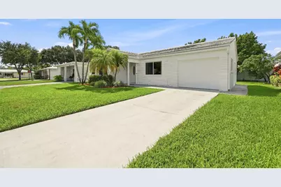 7104 NW 70th Court, Tamarac, FL 33321 - Photo 5