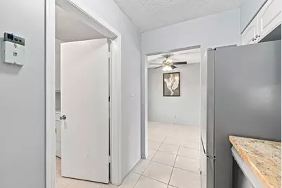 7104 NW 70th Court, Tamarac, FL 33321 - Photo 15