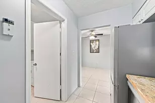 7104 NW 70th Ct, Tamarac, FL 33321 - Photo 15