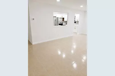 330 W 22nd Court, Riviera Beach, FL 33404 - Photo 3