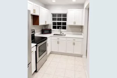 330 W 22nd Court, Riviera Beach, FL 33404 - Photo 7
