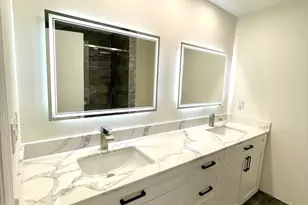 1101 NW 5th Ave, Boca Raton, FL 33432 - Photo 25