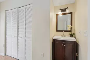 167 Riviera Cir, Weston, FL 33326 - Photo 27