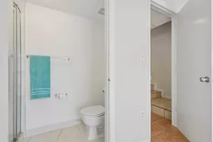 167 Riviera Cir, Weston, FL 33326 - Photo 25