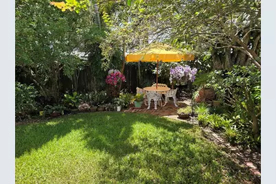 8380 NW 28th Street, Sunrise, FL 33322 - Photo 11