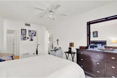615 Laconia Circle, Greenacres, FL 33467 - Photo 9
