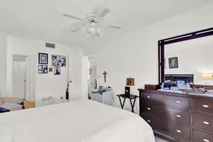 615 Laconia Cir, Greenacres, FL 33467 - Photo 9