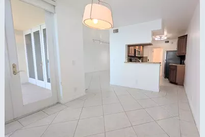 105 Lake Emerald Drive #810, Oakland Park, FL 33309 - Photo 11
