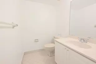 105 Lake Emerald Dr, Oakland Park, FL 33309 - Photo 5