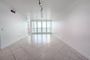 105 Lake Emerald Dr, Oakland Park, FL 33309 - Photo 3