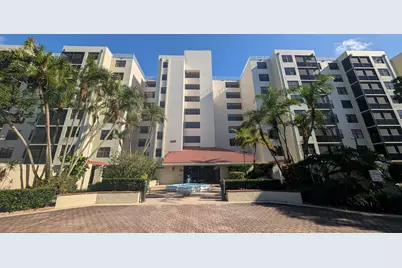 105 Lake Emerald Drive #810, Oakland Park, FL 33309 - Photo 1