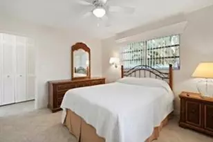 1050 SE 14th Pl, Fort Lauderdale, FL 33316 - Photo 11
