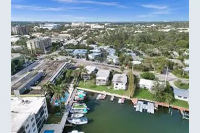 1050 SE 14th Place #15B, Fort Lauderdale, FL 33316 - Photo 23