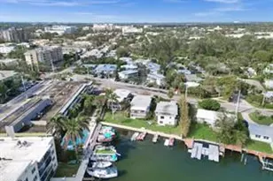 1050 SE 14th Pl, Fort Lauderdale, FL 33316 - Photo 23