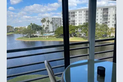 2309 S Cypress Bend Drive #515, Pompano Beach, FL 33069 - Photo 15