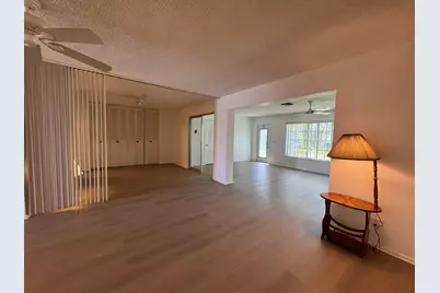 5800 Fernley Drive W #17, West Palm Beach, FL 33415 - Photo 9
