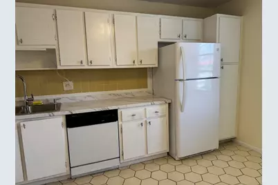 5800 Fernley Drive W #17, West Palm Beach, FL 33415 - Photo 5
