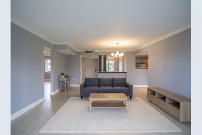 7370 S Oriole Boulevard #102, Delray Beach, FL 33446 - Photo 9