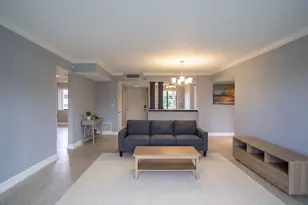 7370 S Oriole Blvd, Delray Beach, FL 33446 - Photo 9
