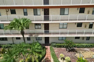 7370 S Oriole Blvd, Delray Beach, FL 33446 - Photo 13