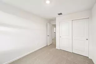 658 Salisbury Cir, Fort Pierce, FL 34982 - Photo 17