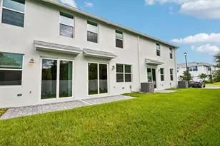 658 Salisbury Cir, Fort Pierce, FL 34982 - Photo 31