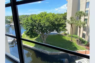 20 Royal Palm Way #401, Boca Raton, FL 33432 - Photo 13