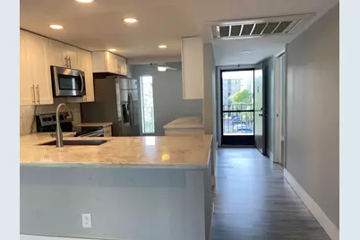 20 Royal Palm Way #401, Boca Raton, FL 33432 - Photo 7