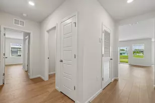 699 SE Delancey Ln, Port Saint Lucie, FL 34984 - Photo 3