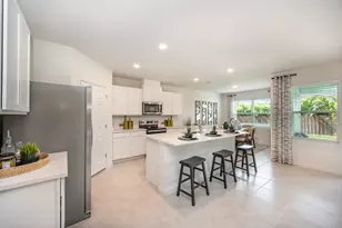 671 SE Delancey Ln, Port Saint Lucie, FL 34984 - Photo 3