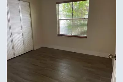 824 Savannah Falls Drive, Weston, FL 33327 - Photo 15